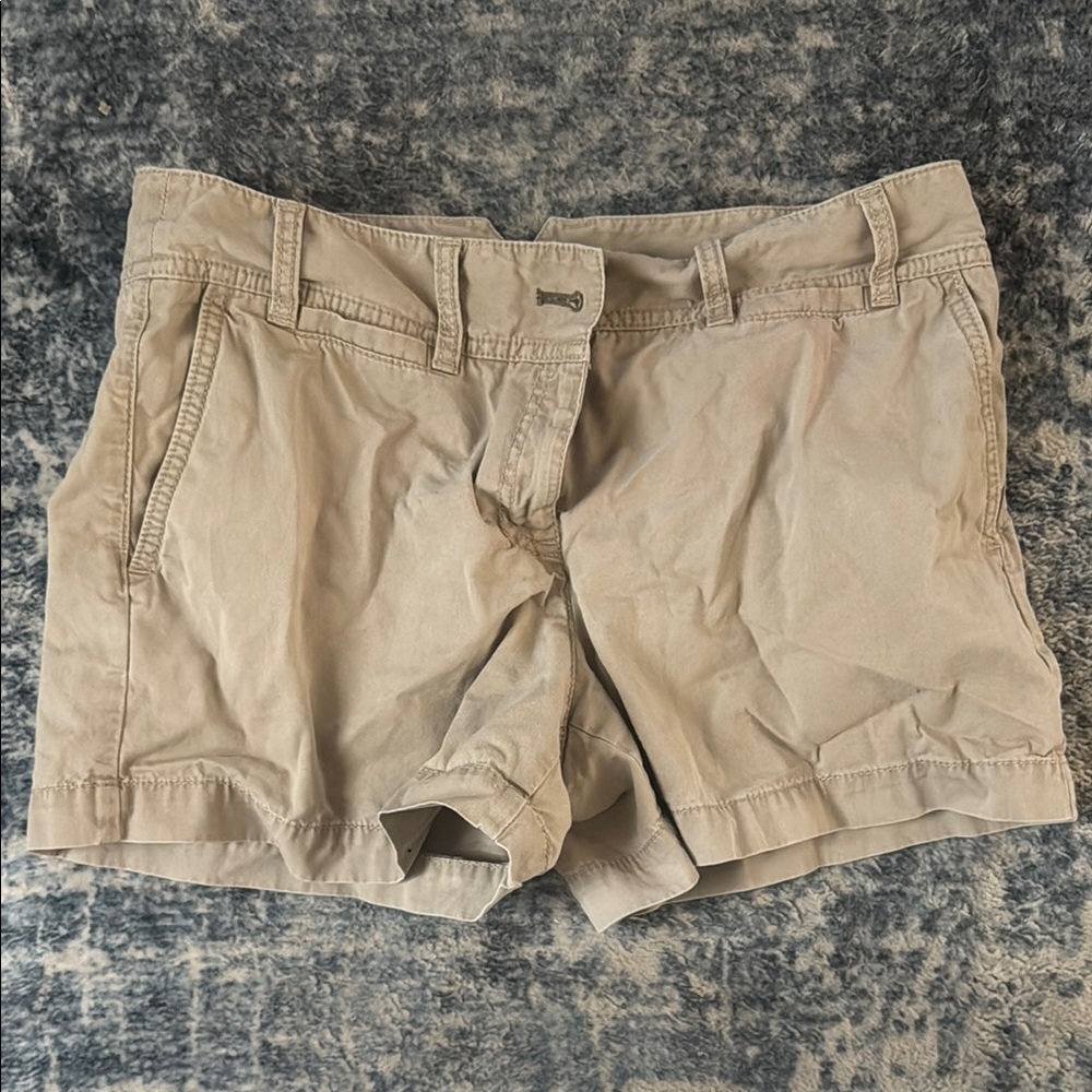 LOFT Tan Cargo Shorts Relaxed Fit